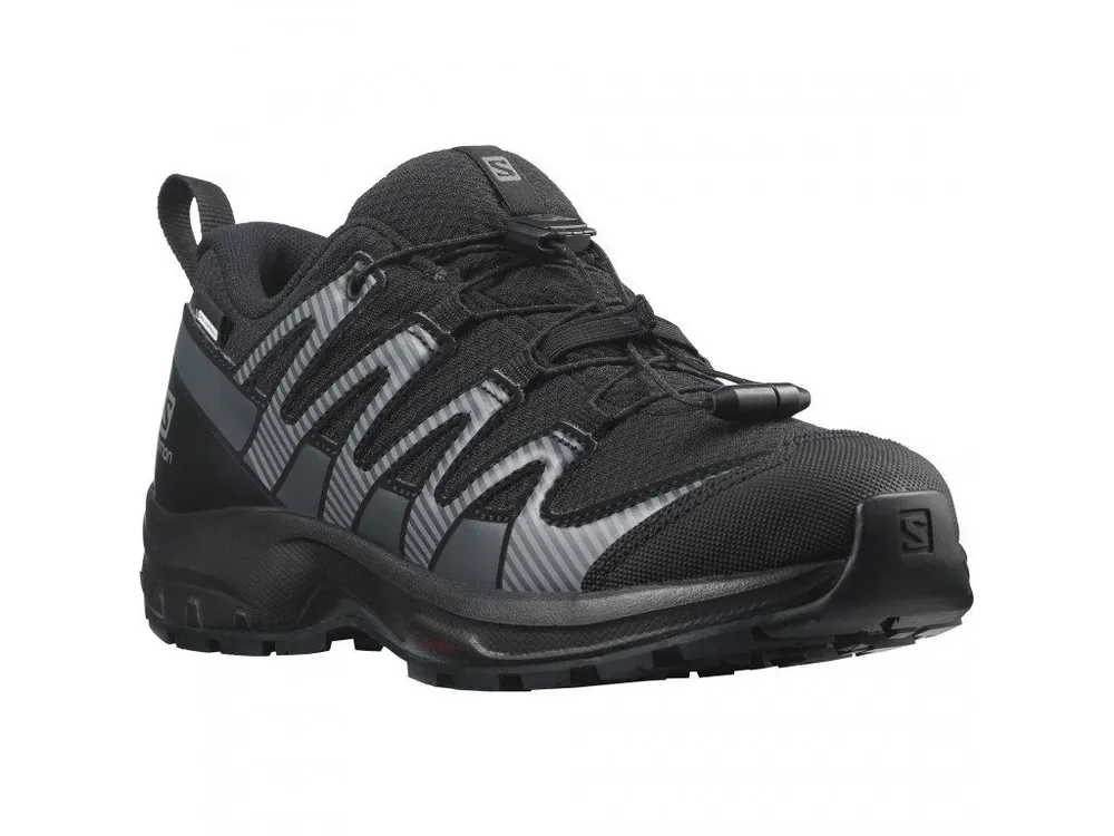 SALOMON Dětské běžecké boty XA PRO V8 CSWP J black/black/ebony - černé Speciální Cena