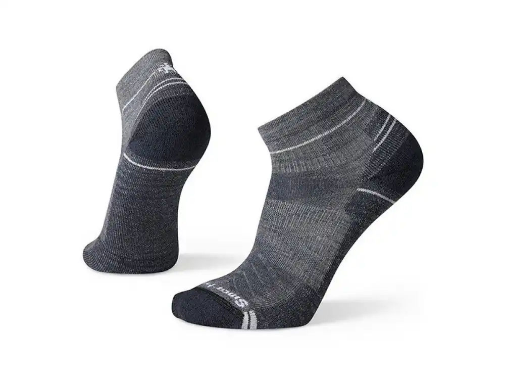 Nakupujte Hned SMARTWOOL Ponožky PERFORMANCE HIKE LIGHT CUSHION ANKLE SOCKS medium grey – šedé