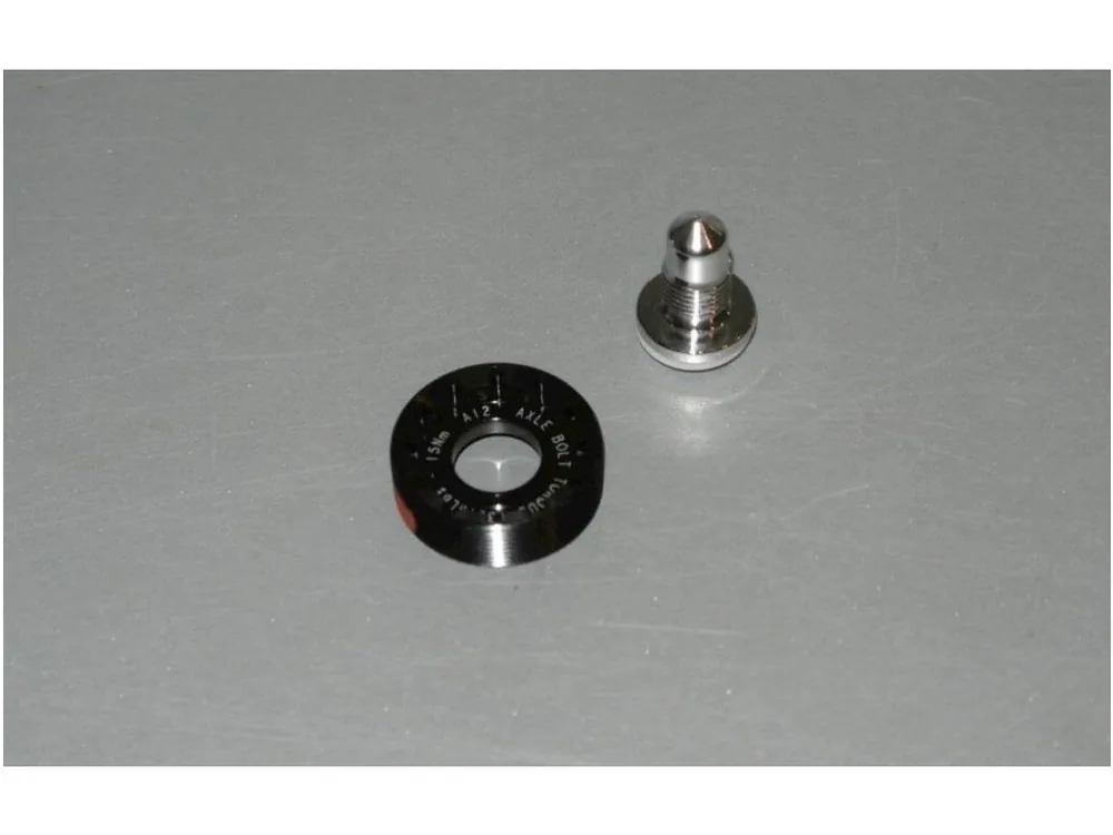 Speciální Cena CANNONDALE KIT, AXLE CAP AND BOLT - SUPERMAX (KH124)