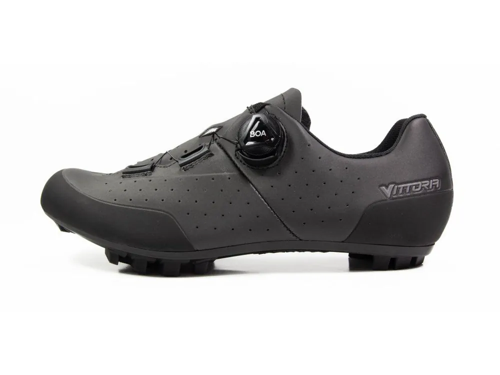 Tretry Vittoria Alise Boa MTB Carbon - black Cenová Bomba