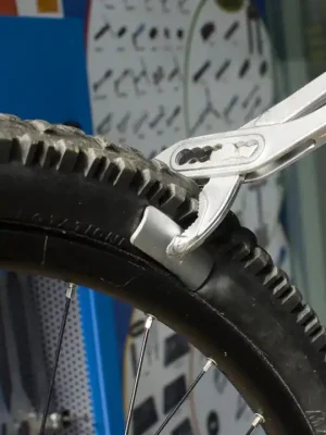 Kup Teď Kleště pro demontáž plášťů kol Unior, 300