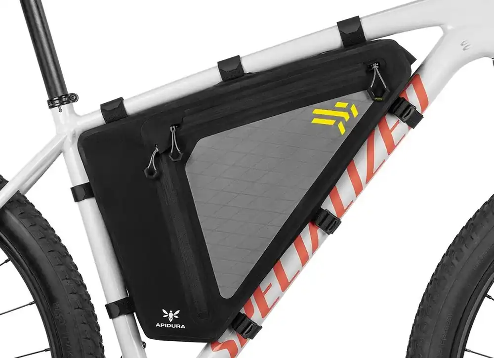 Brašna Apidura NEW Backcountry full frame pack (6l) Víkendová Akce