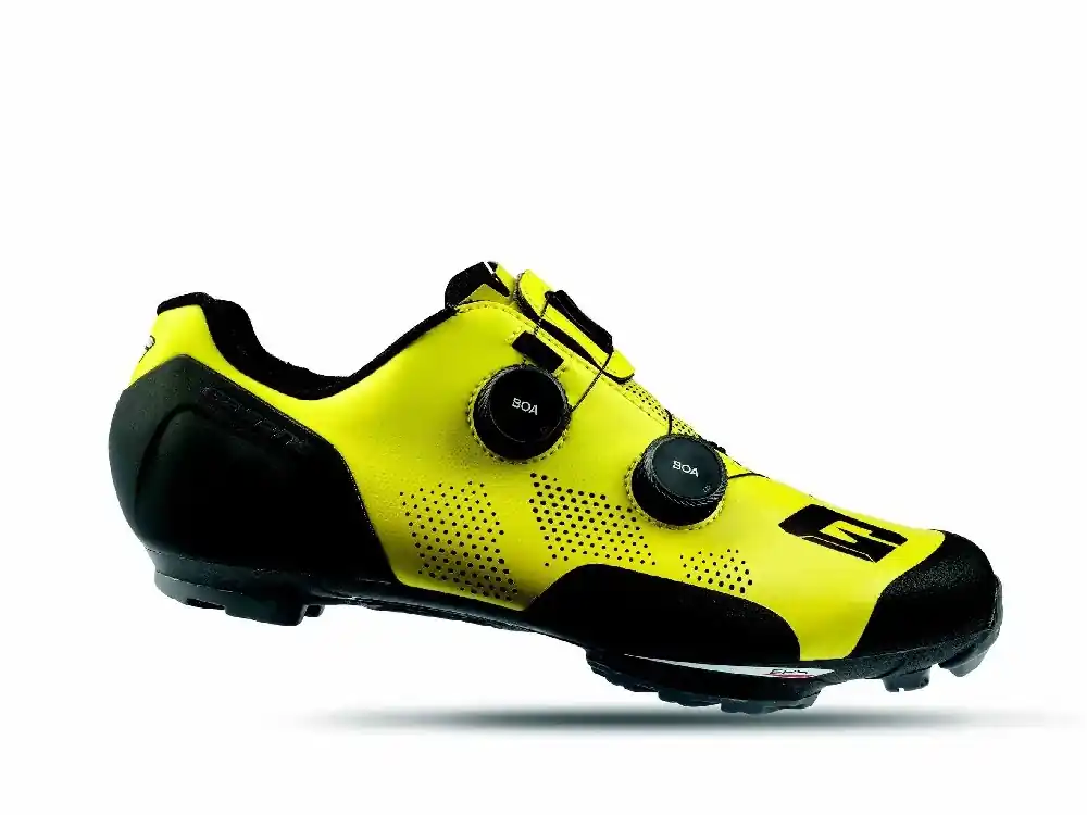 Tretry GAERNE SNX Carbon yellow Ihned K Objednání