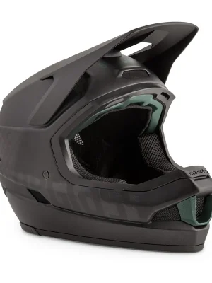 Must-Have Přilba BLUEGRASS LEGIT CARBON černá