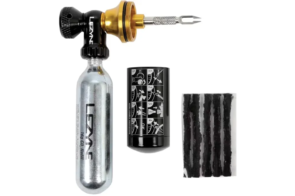 Výhodná Nabídka Opravná sada plášťůLezyne Tubeless C02 Blaster Kit black