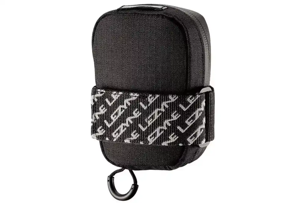 Omezená Nabídka Brašna pod sedloLezyne Road Caddy black