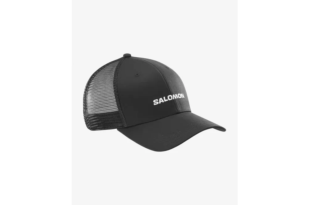 ČepiceSalomon Logo Trucker Cap 26822 deep black Nakupujte Hned