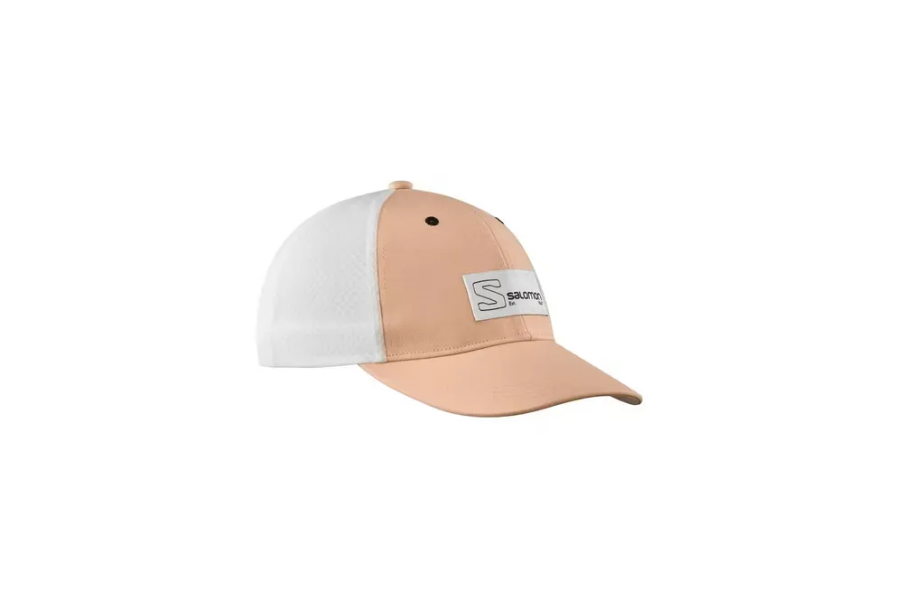 ČepiceSalomon Trucker Curved Cap 1465500 almond/white black Sleva