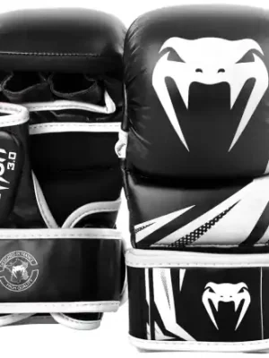 MMA sparring rukavice VENUM Challenger 3.0 černé/bílé Sleva