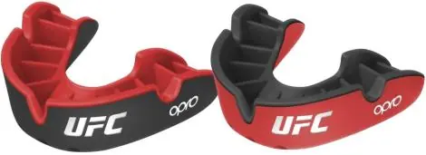 Aktuální Chránič zubů OPRO SILVER UFC