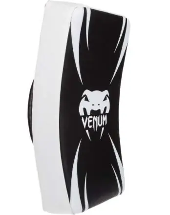 Lapy VENUM Absolute Long Kick Black/Ice Víkendová Akce