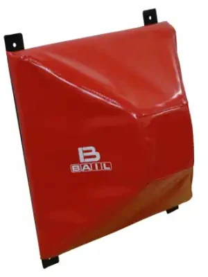Aktuální Boxovací blok - jehlan PVC BAIL červený