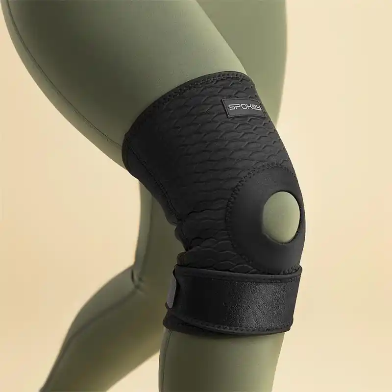 Výprodej Spokey LAFE Stabilizační bandáž na koleno, vel. S-XL